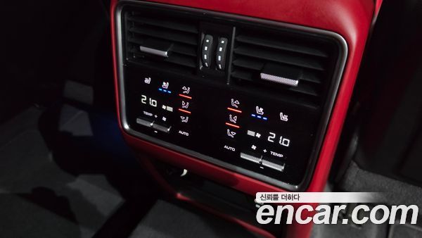 Porsche Cayenne 2020, фото 32