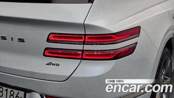 Genesis GV80 2020, фото 9