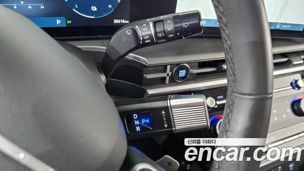 Hyundai Santa Fe 2024, фото 12