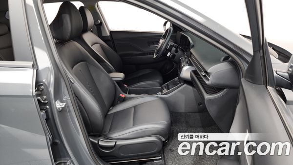Hyundai Kona 2025, фото 16