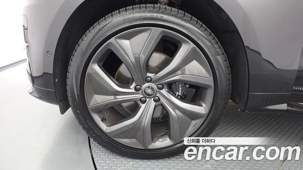 Land Rover Range Rover Sport 2023, фото 4