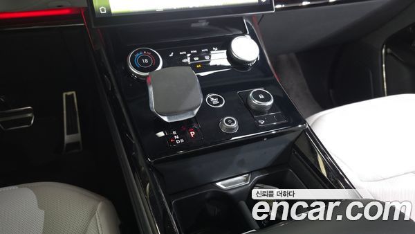 Land Rover Range Rover Sport 2023, фото 11