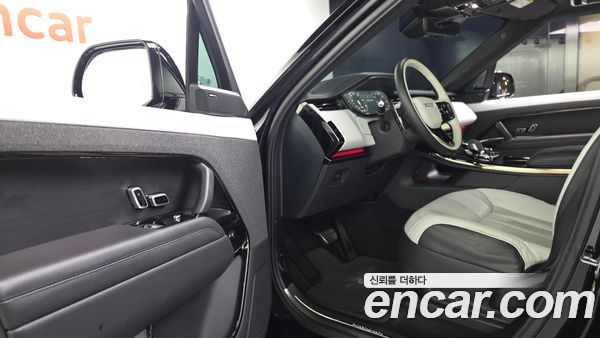 Land Rover Range Rover Sport 2023, фото 12