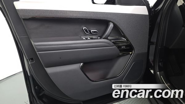 Land Rover Range Rover Sport 2023, фото 13