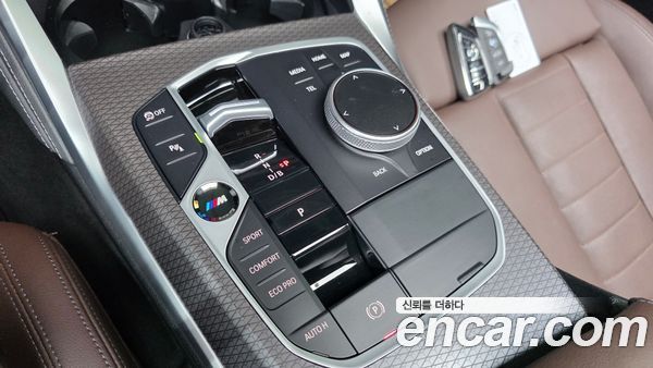 BMW i4 2024, фото 11