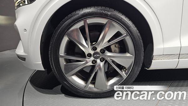 Genesis GV70 2023, фото 4