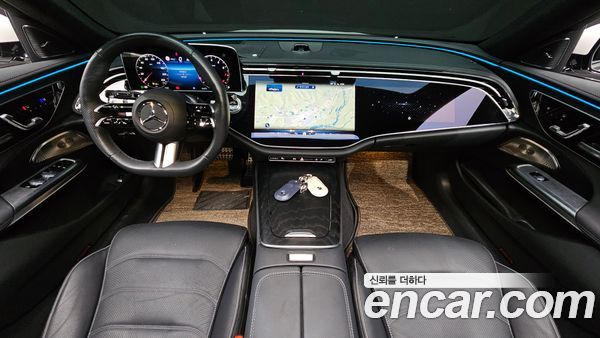 Mercedes-Benz E-Class 2024, фото 9