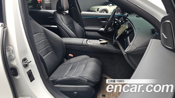 Mercedes-Benz E-Class 2024, фото 15