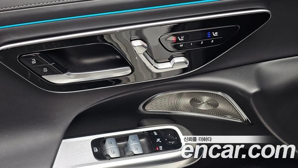Mercedes-Benz E-Class 2024, фото 29