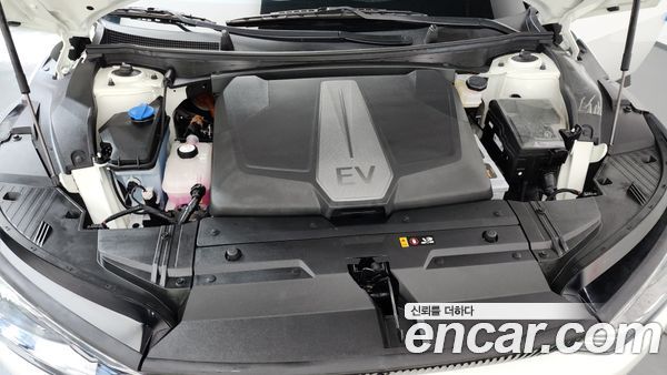 Kia EV6 2022, фото 6