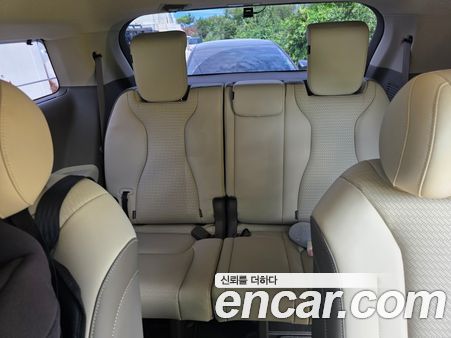 Kia Carnival 2025, фото 11