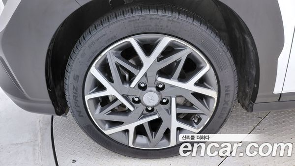 Hyundai Kona 2023, фото 5