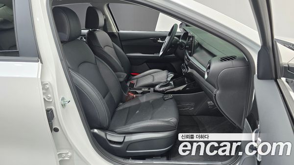 Kia K3 2024, фото 16