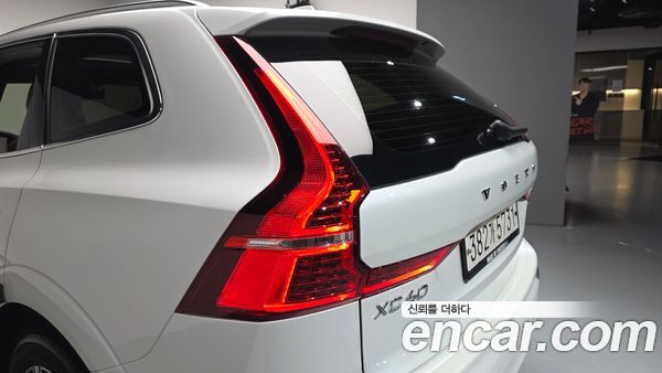 Volvo XC60 2020, фото 8