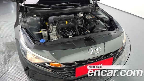 Hyundai Elantra 2021, фото 6