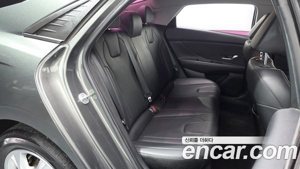 Hyundai Elantra 2021, фото 12
