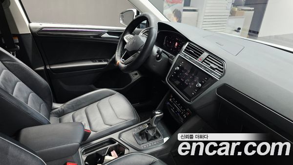 Volkswagen Tiguan 2021, фото 18