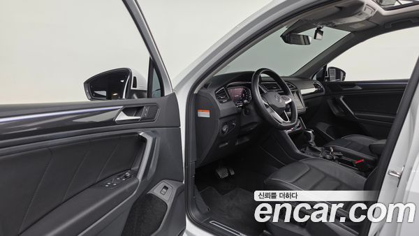 Volkswagen Tiguan 2023, фото 13