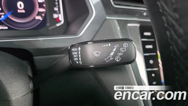 Volkswagen Tiguan 2023, фото 26