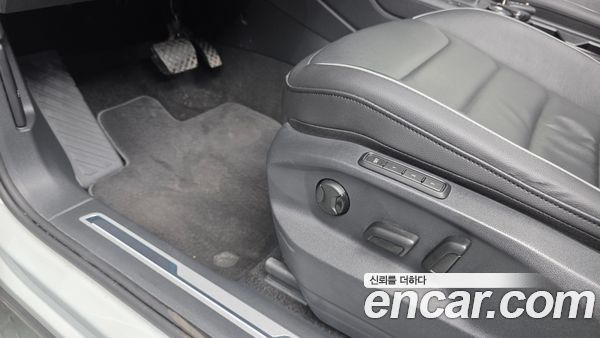 Volkswagen Tiguan 2023, фото 30