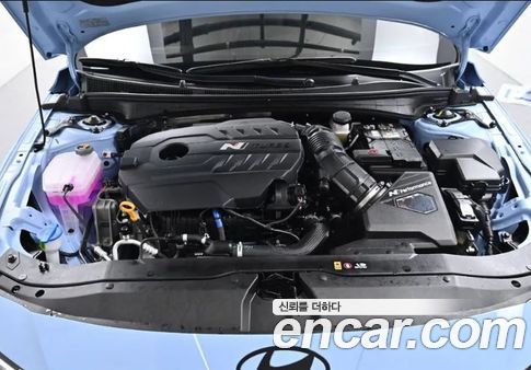Hyundai Elantra 2025, фото 4