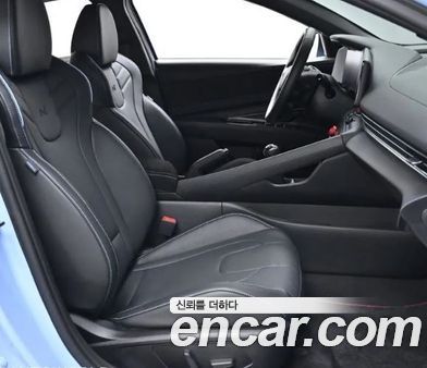 Hyundai Elantra 2025, фото 8