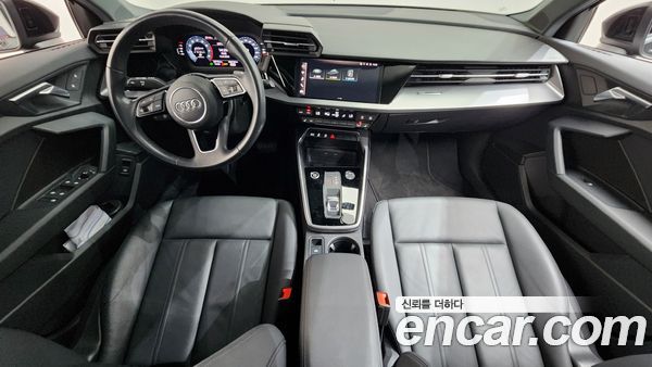Audi A3 2023, фото 7