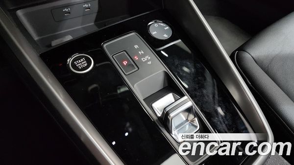 Audi A3 2023, фото 9