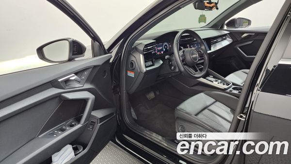 Audi A3 2023, фото 10