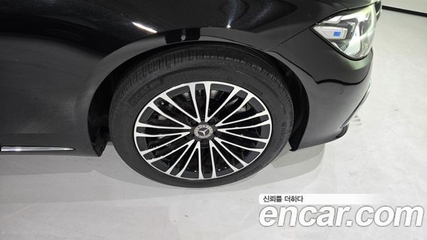 Mercedes-Benz S-Class 2022, фото 5