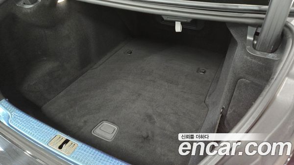 Mercedes-Benz S-Class 2022, фото 10