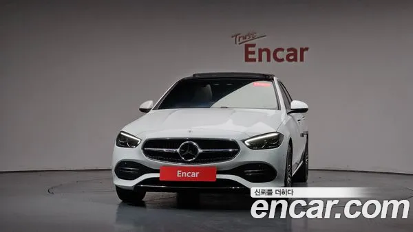 Mercedes-Benz C-Class 2025, фото 2