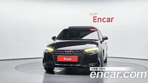 Audi A3 2020, фото 2