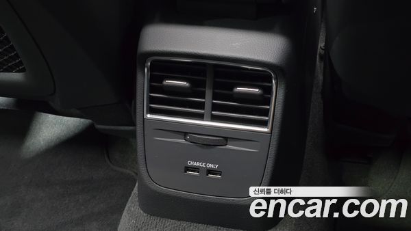 Audi A3 2020, фото 28