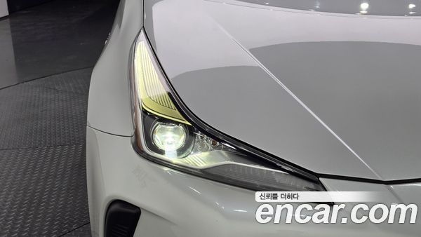 Toyota Prius 2021, фото 7