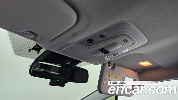 Toyota Prius 2021, фото 27