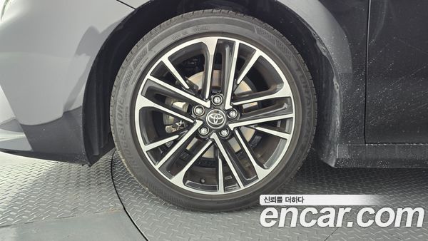 Toyota Camry 2025, фото 5