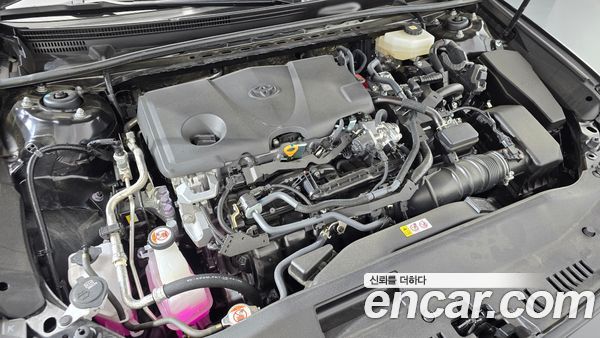 Toyota Camry 2025, фото 6