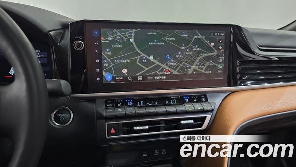 Toyota Camry 2025, фото 18
