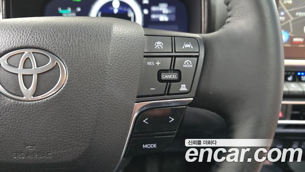 Toyota Camry 2025, фото 22