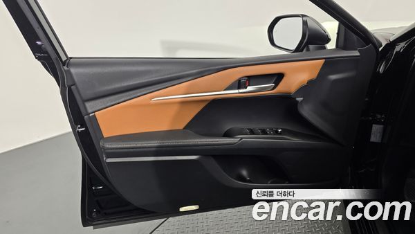 Toyota Camry 2025, фото 14