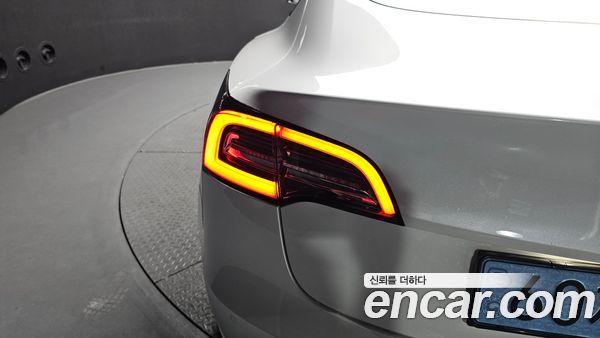 Tesla Model 3 2021, фото 8
