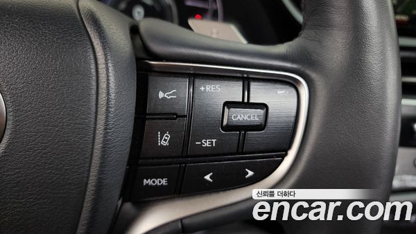 Lexus ES 2023, фото 24