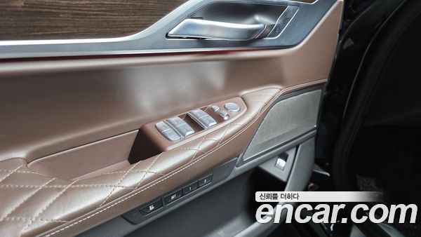 BMW 7 Series 2021, фото 24