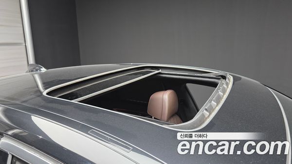 BMW 7 Series 2021, фото 29