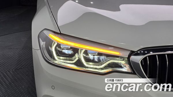BMW 5 Series 2020, фото 7