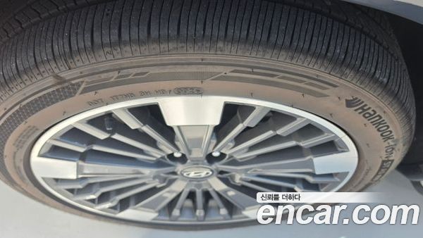 Hyundai Santa Fe 2024, фото 5