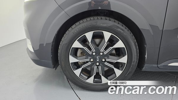 Kia Carnival 2021, фото 5