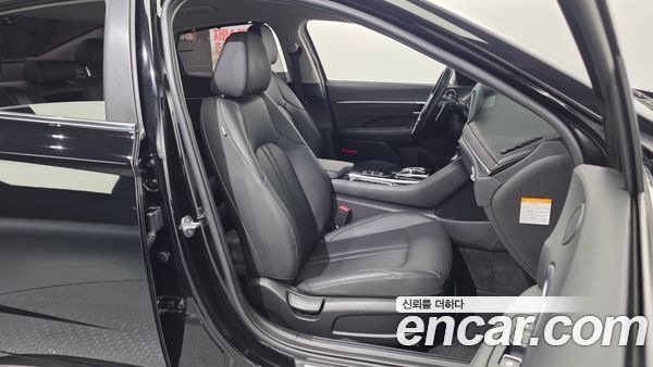 Hyundai Sonata 2022, фото 16