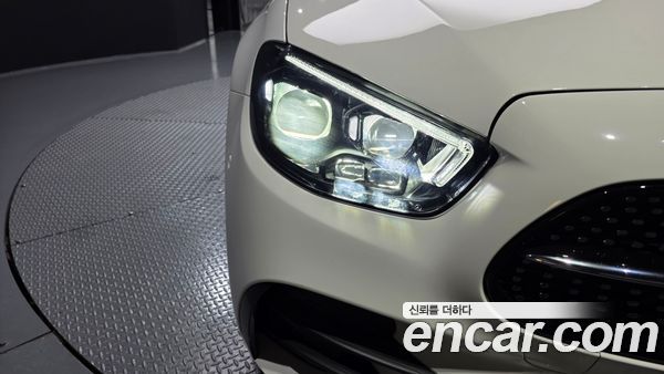 Mercedes-Benz E-Class 2021, фото 8